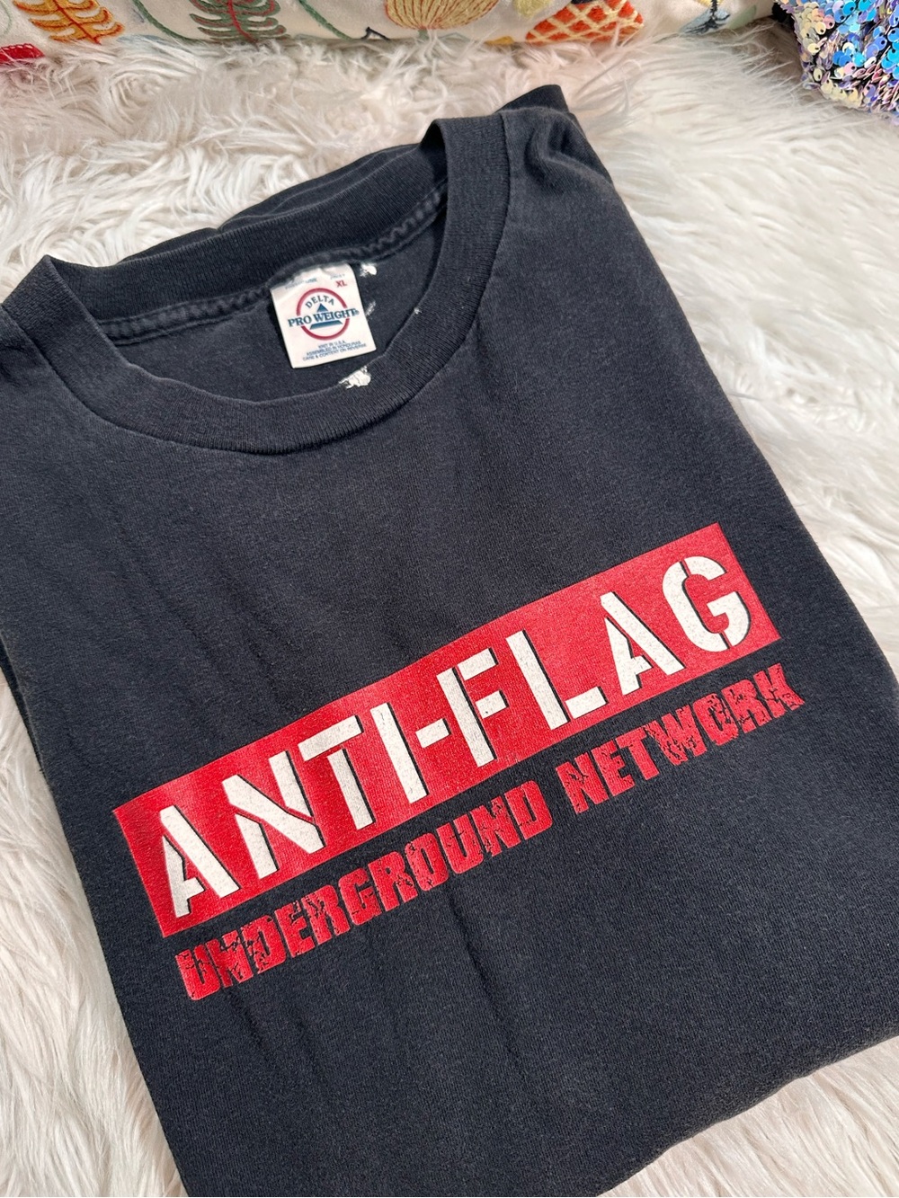 Delta Pro Weight • Anti-Flag Underground Network Vintage Y2K Punk Band Tee